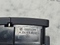 Кнопка блокировки двери Mercedes-Benz C-Класс W204 [рестайлинг] W204.048 2012, 1.8 л., M 271.860, бензин, АКПП, 149 белый, седан, задний привод, правый руль, A2048706410 - фото №12