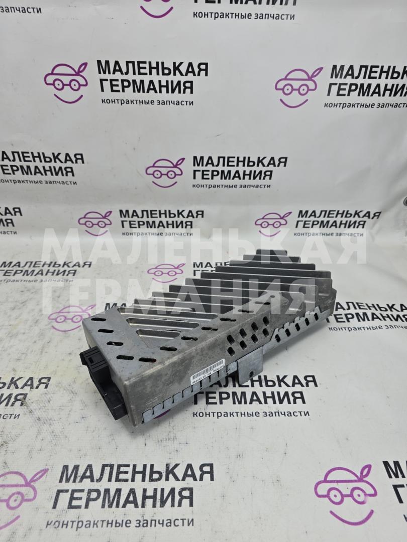 усилитель музыкальный BMW M5 F10 2012, 4.4 л., S63 B44 B, бензин, робот, 300 alpinweiss 3, седан, задний привод, правый руль, 65129271334, 9271334, 65129393190, 9393190, 65129366165, 9366165, 65126815972, 6815972 - фото №1