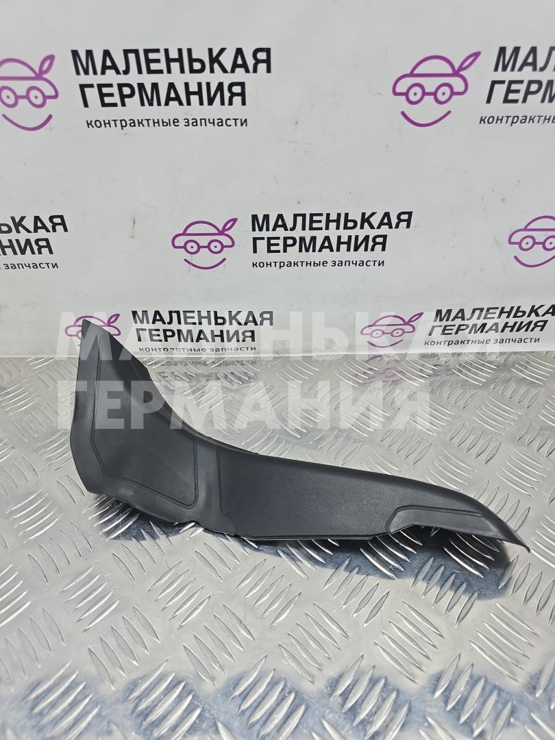 накладка заднего фонаря правая BMW 5 серия G30/G31 G30 2017, 2.0 л., B47 D20 A, дизель, АКПП, black sapphire metallic (475), седан, задний привод, правый руль, 63217382960, 7382960 - фото №1