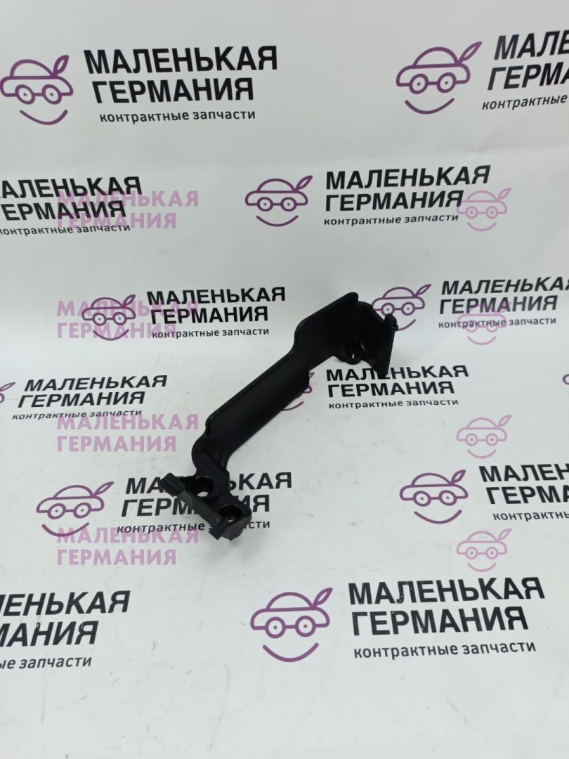 кронштейн блока управления BMW 5 серия G30/G31 G30 2019, 4.4 л., N63 B44 C, бензин, АКПП, carbonschwarz metallic (416), седан, полный привод, 12908643116, 8643116 - фото №1