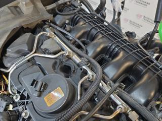 топливная рампа BMW 5 серия F07/F10/F11 2010, 3.0 л., N55 B30 A, бензин, АКПП, задний привод, правый руль, 13537576779, 7576779