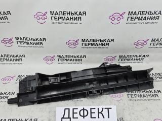 кронштейн радиатора BMW X6 E71/E72 E71 2009, 3.0 л., N54 B30 A, бензин, серебро, правый руль, 17118572188, 7799761, 17117799761, 7799761, 8572188, 17007586775