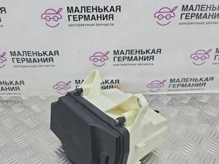 блок предохранителей Mercedes-Benz C-Класс W205/S205/C205 W205.042 2014, 2.0 л., M 274.920, бензин, АКПП, 755 серый, седан, задний привод, правый руль, A2059981301, A2055400124, A2055400182, A2229063701