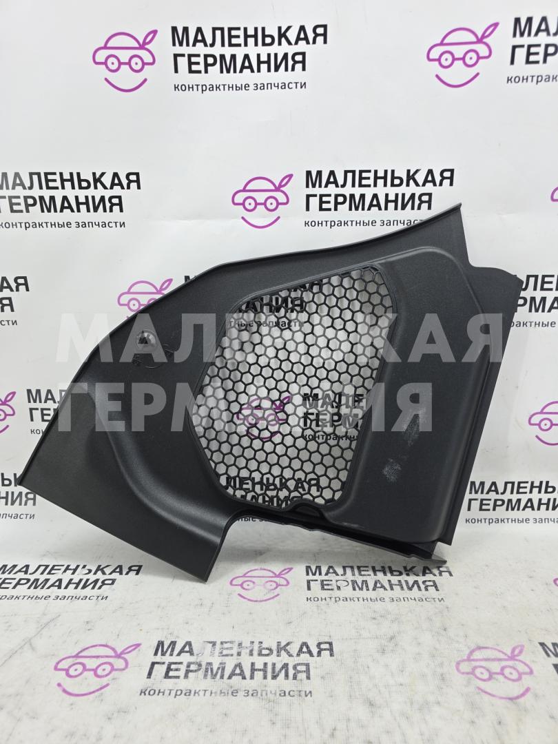 Планка обтекателя (Жабо) BMW 5 серия G30/G31 G30 2018, 2.0 л., B48 B20 A, бензин, АКПП, a96 mineral-weiss metallic, седан, задний привод, правый руль, 51717388719, 7388719 - фото №1