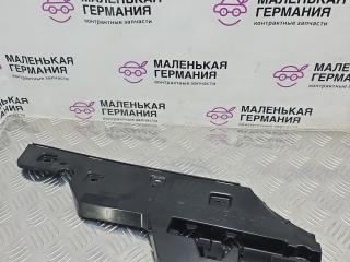 Кронштейн крепления порога BMW 8 серия G14/G15 G15 2021, 4.4 л., N63B44D, бензин, АКПП, черный, купе, полный привод, 51777429060, 7429060