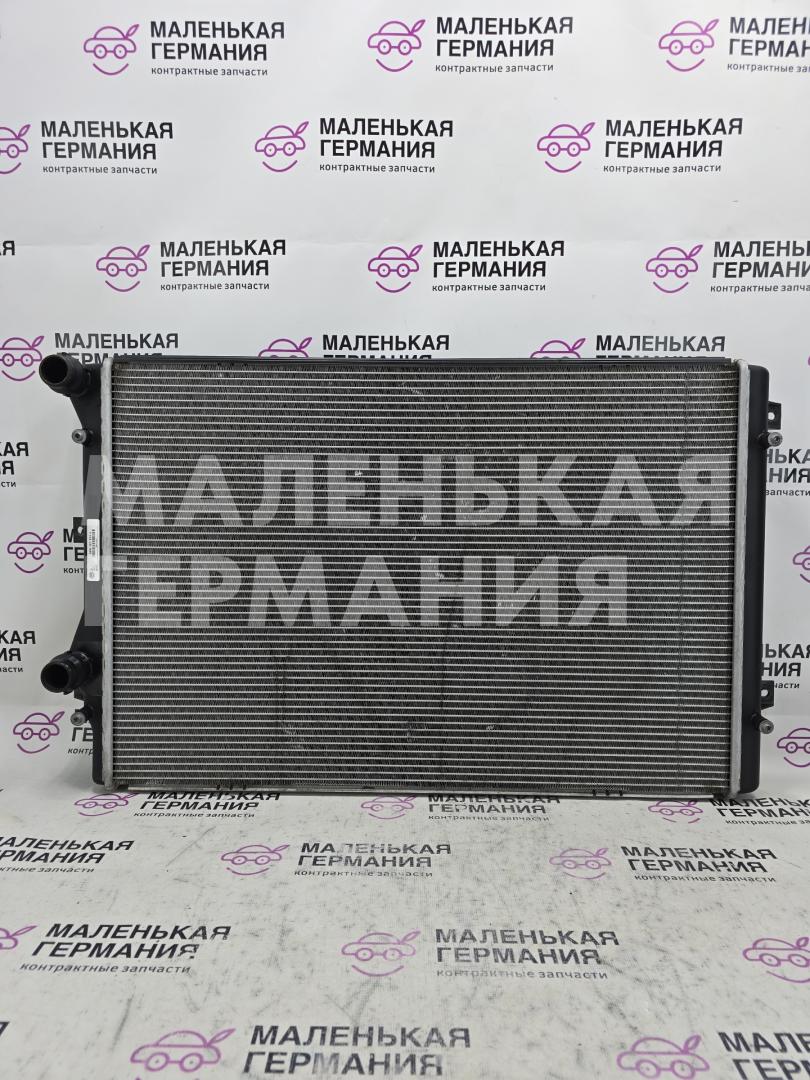 радиатор (основной) Volkswagen Golf GTI 6 поколение 2011, 2.0 л., CCZB, бензин, робот, b4/b9a белый, хетчбэк 5 дв., передний привод, правый руль, 5K0121251J - фото №1