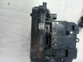 замок двери передней правой Mercedes-Benz C-Класс W205/S205/C205 2014, 2.0 л., M 274.920, бензин, АКПП, белый, седан, задний привод, правый руль, A0997206701, A2220063999 - фото №8
