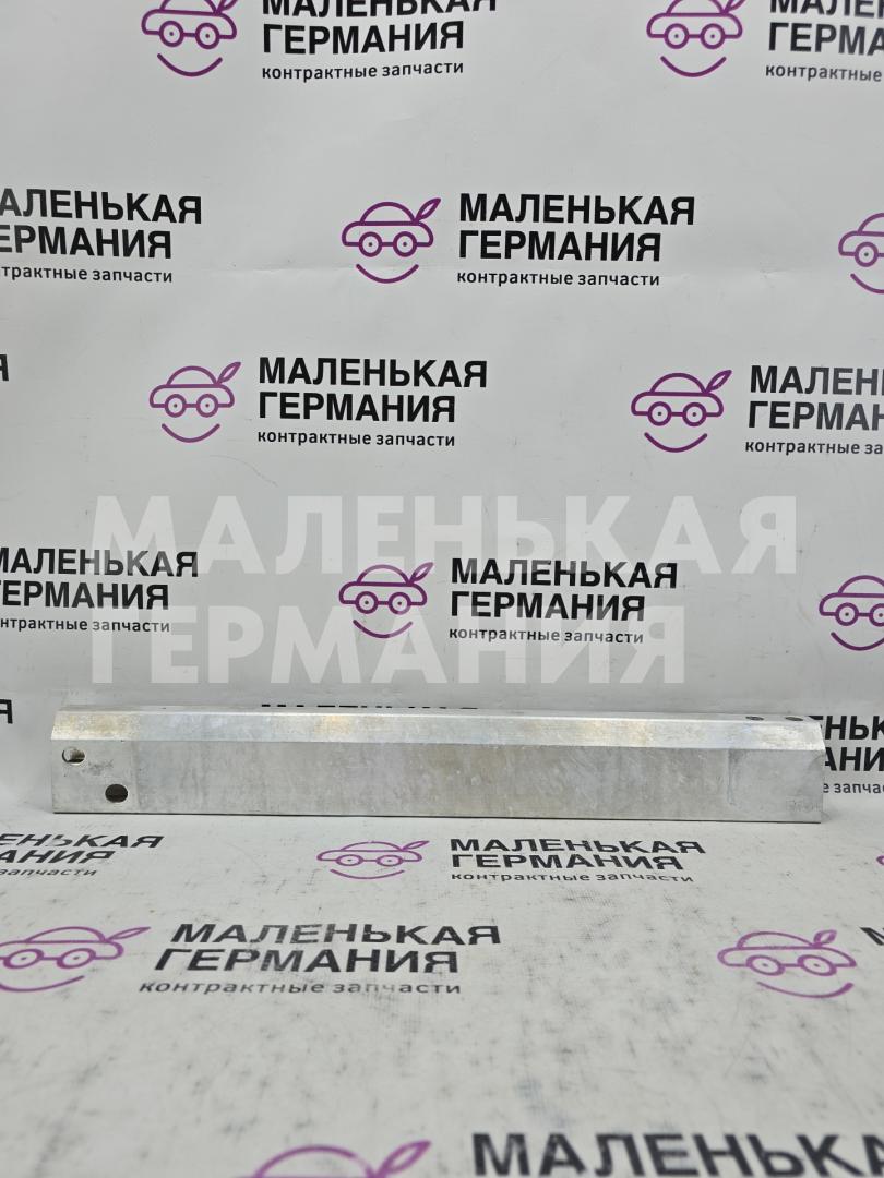 кронштейн передней панели (телевизора) Mercedes-Benz A-Класс W176 2013, 2.0 л., M 270.920, бензин, робот, серый, хетчбэк 5 дв., передний привод, правый руль, A2466280229 - фото №1
