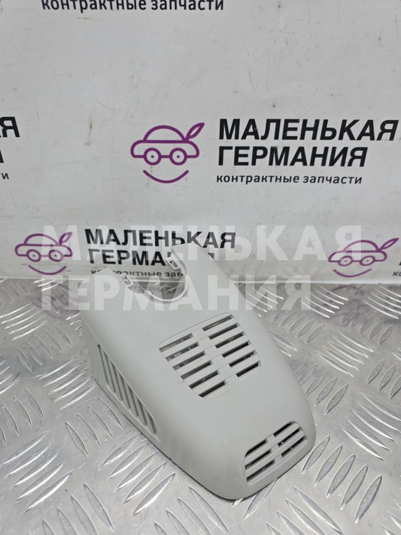 накладка на зеркало Mercedes-Benz C-Класс W205/S205/C205 W205.042 2014, 2.0 л., M 274.920, бензин, АКПП, 755 серый, седан, задний привод, правый руль, A2058210300 - фото №1
