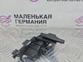 кронштейн (крепление) Volkswagen Passat CC 1 поколение [рестайлинг] 2013, 2.0 л., CCZB, бензин, робот, z2/h5x синий металлик, седан, передний привод, правый руль, 3C8971615B - фото №3