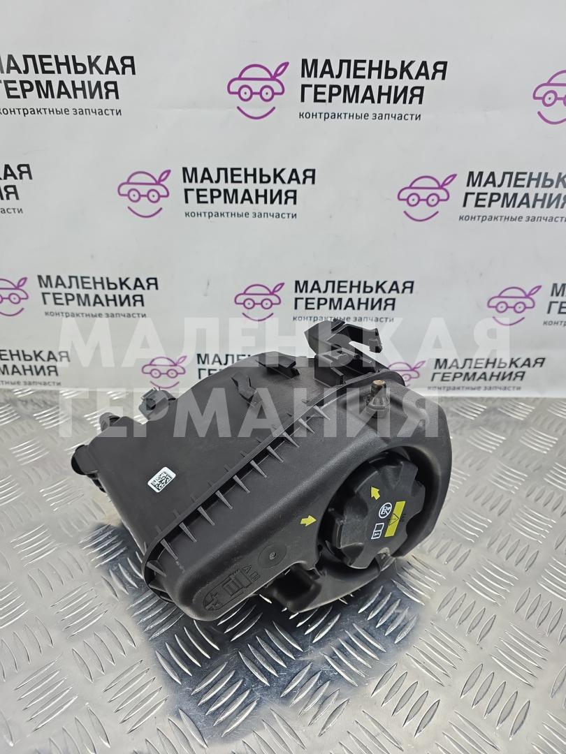 бачок расширительный BMW 5 серия G30/G31 G30 2018, 2.0 л., B48 B20 A, бензин, АКПП, черный 475, седан, задний привод, правый руль, 17139884859, 17139487210, 17138742975, 17138610656, 17139846642, 9846642, 8610656, 8742975, 9487210, 9884859, 2050995 - фото №1