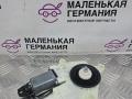 моторчик стеклоподъемника задний правый BMW 5 серия G30/G31 G30 2017, 2.0 л., B47 D20 A, дизель, АКПП, black sapphire metallic (475), седан, задний привод, правый руль, 51357455084, 7455084 - фото №2