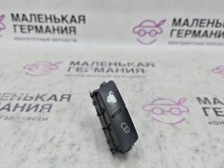 Кнопка блокировки двери Mercedes-Benz E-Класс W212 [рестайлинг] W212 2014, 2.0 л., M 274.920, бензин, АКПП, 149 u белый, седан, задний привод, правый руль, A20490585029107, A2049058502