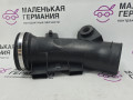 патрубок воздушного фильтра BMW X5 E70 [рестайлинг] 2011, 3.0 л., N55 B30 A, бензин, АКПП, белый, правый руль, 13717583714, 7583714 - фото №2
