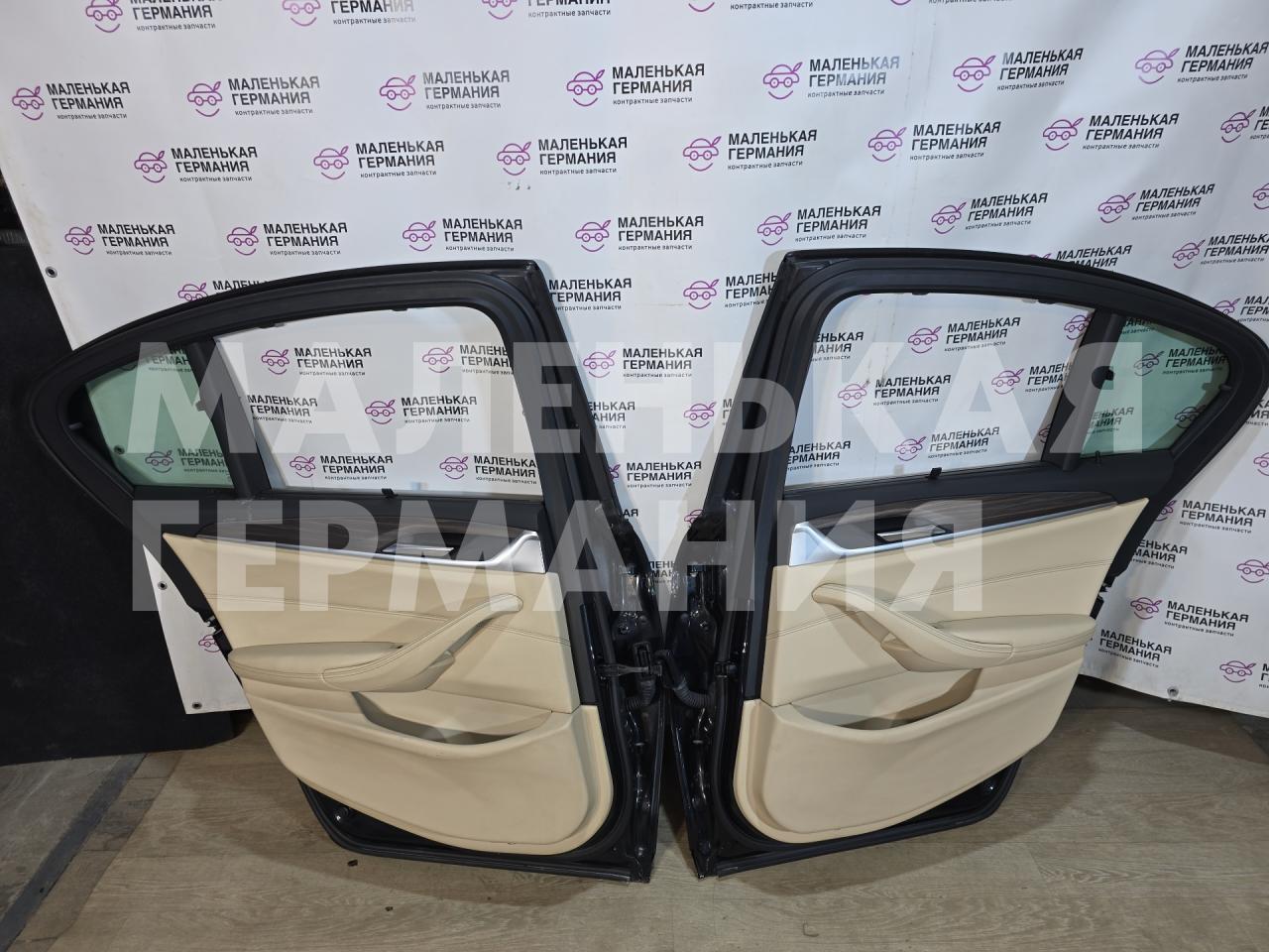 шторка двери BMW 5 серия G30/G31 G30 2018, 2.0 л., B48 B20 A, бензин, АКПП, черный 475, седан, задний привод, правый руль, 7385056, 7385055, 51357385056, 51357385055, 7385394, 51357385394, 51357385393, 51427477153, 51427477154, 7477153, 7477154, 7385393 - фото №1