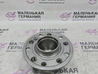 ступица передняя Mercedes-Benz C-Класс W205/S205/C205 W205.042 2014, 2.0 л., M 274.920, бензин, АКПП, 755 серый, седан, задний привод, правый руль, A2053340400