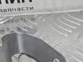 кронштейн (крепление) Mercedes-Benz E-Класс W212 [рестайлинг] W212 2013, 2.0 л., M 274.920, бензин, АКПП, 775 iridiumsilber, седан, задний привод, правый руль - фото №8