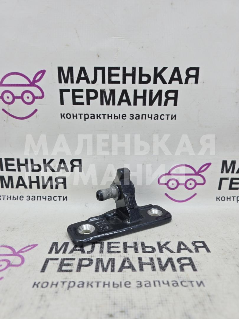 петля двери Mercedes-Benz C-Класс W205/S205/C205 W205.042 2014, 2.0 л., M 274.920, бензин, АКПП, 755 серый, седан, задний привод, правый руль, A2057300237 - фото №1