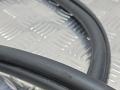 уплотнитель BMW 5 серия G30/G31 G30 2017, 2.0 л., B47 D20 A, дизель, АКПП, black sapphire metallic (475), седан, задний привод, правый руль, 51767442715, 7442715, 7366401 - фото №7