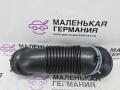 патрубок воздушного фильтра Volkswagen Golf GTI 6 поколение 2011, 2.0 л., CCZB, бензин, робот, b4/b9a белый, хетчбэк 5 дв., передний привод, правый руль, 1K0129684L - фото №4