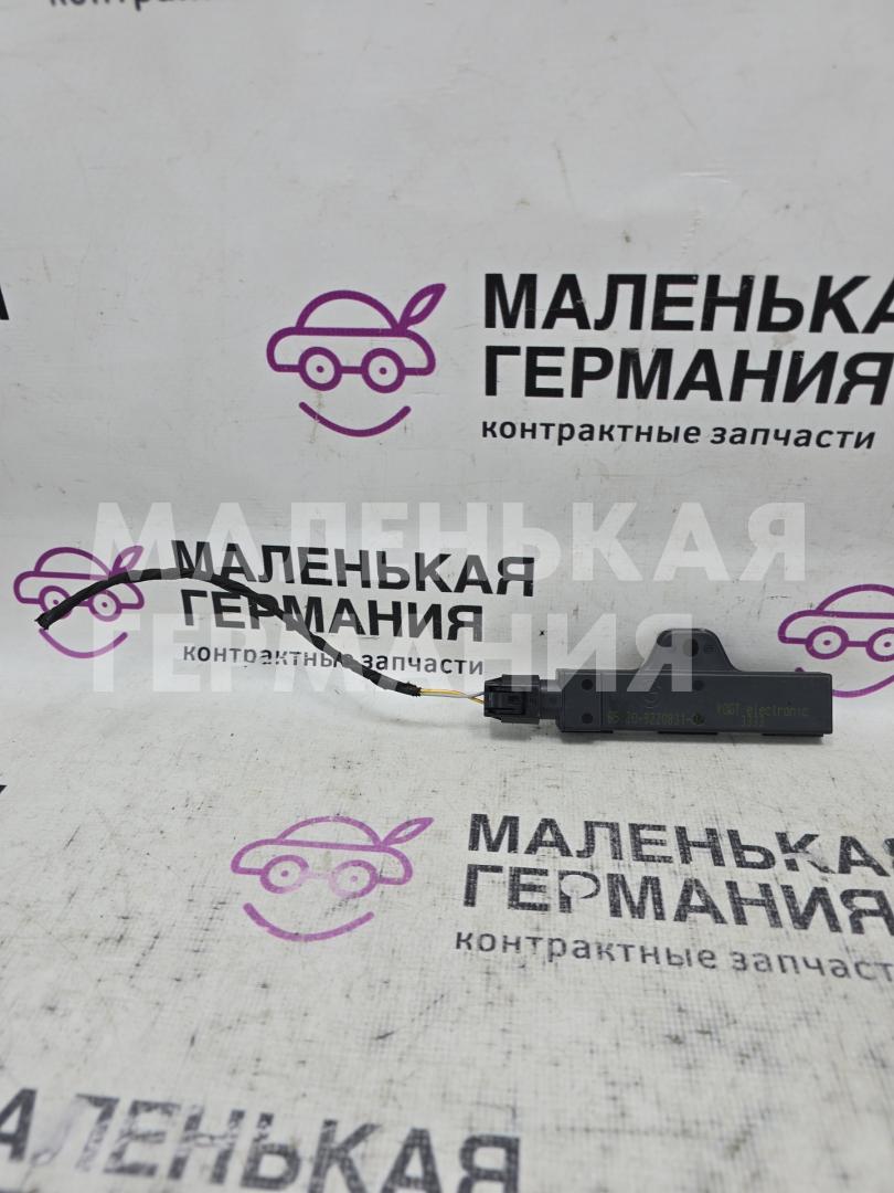 Антенна системы комфортного доступа BMW X5 F15 2013, 3.0 л., N57 D30 A, дизель, АКПП, 300 alpinweiss iii, полный привод, правый руль, 65209220831, 9220831, 1718555 - фото №1