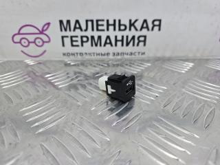 разъем AUX / USB BMW 5 серия G30/G31 G30 2018, 2.0 л., B48 B20 A, бензин, АКПП, a96 mineral-weiss metallic, седан, задний привод, правый руль, 84109229294, 9229294