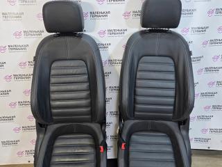 салон (комплект сидений) Volkswagen Passat CC 1 поколение [рестайлинг] 2013, 2.0 л., CCZB, бензин, робот, z2/h5x синий металлик, седан, передний привод, правый руль, 3C8881106AJ, 3C8881105AK, 3C8959760C, 3C8963557AB, 0130002650