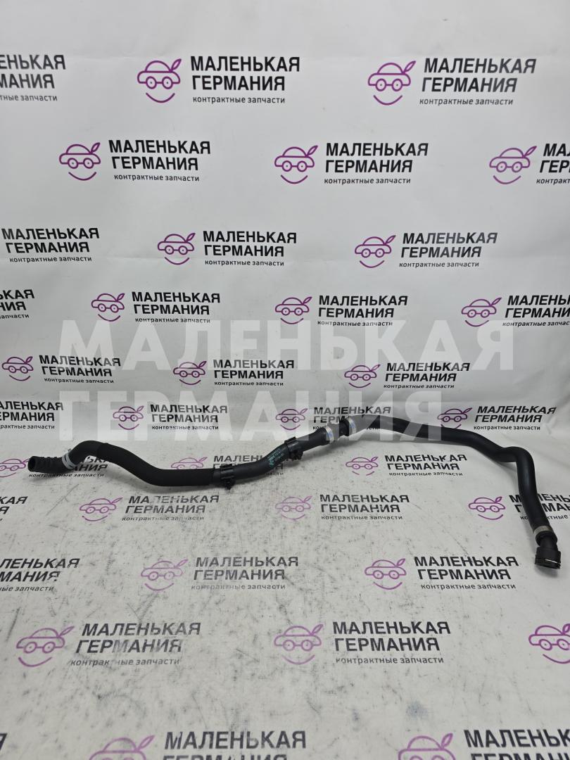 патрубок радиатора BMW X5 G05 (2018 - 2026), 3.0 л., B58B30C, бензин, черный, полный привод, 64219398803, 9398803 - фото №1