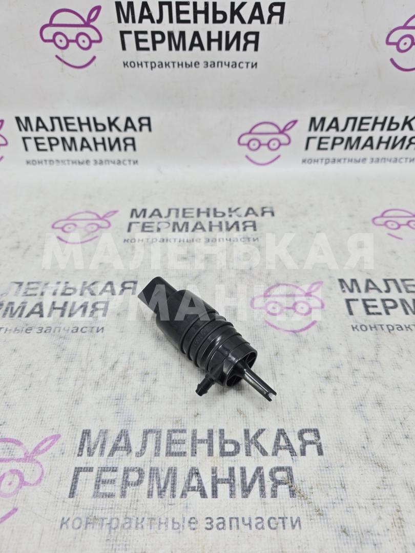насос (моторчик) омывателя стекла BMW X5 G05 (2018 - 2026), 3.0 л., B58B30C, бензин, черный, полный привод, 67127310147, 7310147 - фото №1