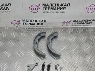 колодки стояночного тормоза Mercedes-Benz C-Класс W204 [рестайлинг] W204.048 2012, 1.8 л., M 271.860, бензин, АКПП, 149 белый, седан, задний привод, правый руль, A0044208620