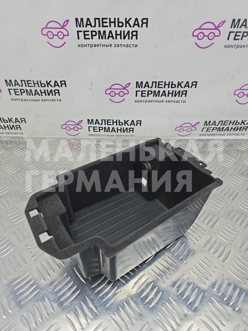 вещевой ящик центральной консоли BMW 5 серия G30/G31 G30 2018, 2.0 л., B48 B20 A, бензин, АКПП, черный 475, седан, задний привод, правый руль, 51169330664, 9330664 - фото №1