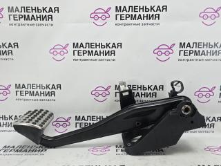 педаль тормоза Mercedes-Benz A-Класс W176 2013, 2.0 л., M 270.920, бензин, робот, серый, хетчбэк 5 дв., передний привод, правый руль, A2462920308, A2462901401, A2462900119, A1702900182