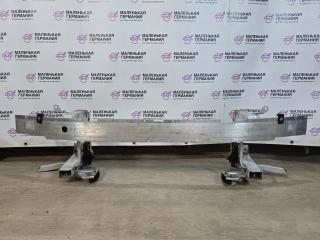 усилитель бампера переднего BMW M5 F10 2012, 4.4 л., S63 B44 B, бензин, робот, 300 alpinweiss 3, седан, задний привод, правый руль, 51117186514, 51117186513, 51117200705, 17117575248, 17212284265, 51647211162, 51117207152, 51647211161, 51117207151, 51118049671, 51118049672