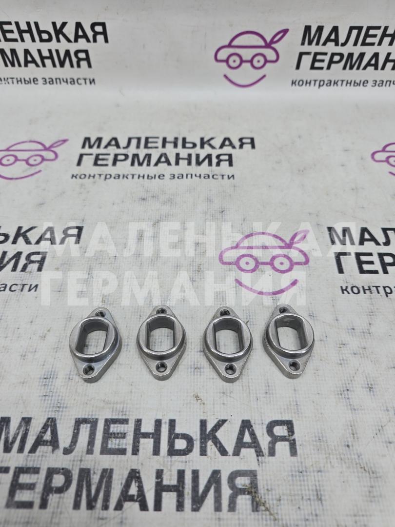 крепление форсунки BMW X1 F48 2017, 2.0 л., B48 A20 B, бензин, АКПП, alpinweiss 3 (300), полный привод, правый руль, 13538642294 - фото №1