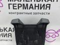 крышка петли сиденья BMW X5 F15 2013, 3.0 л., N57 D30 A, дизель, АКПП, mineralweiss metallic (a96), внедорожник 5 дв., полный привод, правый руль - фото №4