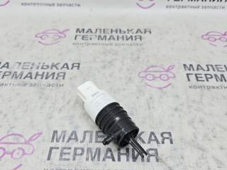 насос (моторчик) омывателя стекла BMW X5 G05 (2018 - 2026), 3.0 л., B58B30C, бензин, черный, полный привод, 67128736998, 8736998
