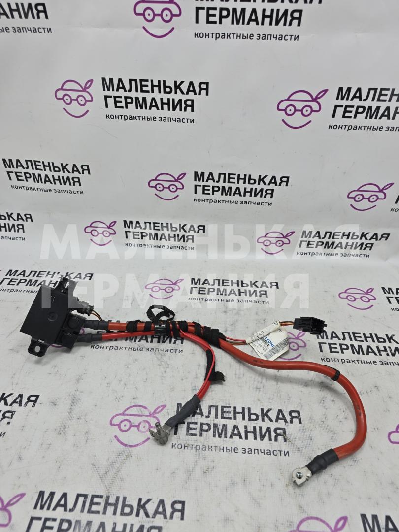 плюсовой провод аккумулятора Mercedes-Benz A-Класс W176 2013, 2.0 л., M 270.920, бензин, робот, серый, хетчбэк 5 дв., передний привод, правый руль, A0009822023, A2465406607 - фото №1