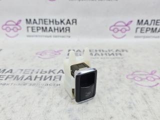 кнопка открытия багажника Mercedes-Benz E-Класс W212 [рестайлинг] W212 2014, 2.0 л., M 274.920, бензин, АКПП, 149 u белый, седан, задний привод, правый руль, A2129059300