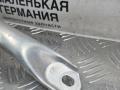распорка кузова BMW 5 серия G30/G31 G30 2018, 2.0 л., B48 B20 A, бензин, АКПП, a96 mineral-weiss metallic, седан, задний привод, правый руль, 51617416970, 7416970 - фото №7