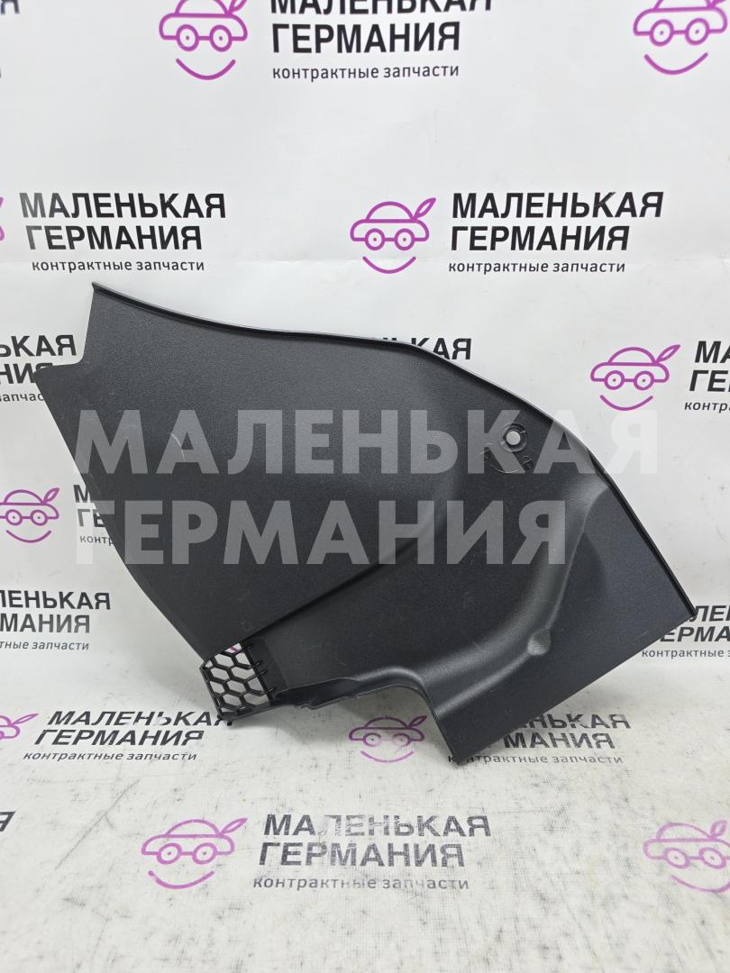 Планка обтекателя (Жабо) BMW 5 серия G30/G31 G30 2018, 2.0 л., B48 B20 A, бензин, АКПП, a96 mineral-weiss metallic, седан, задний привод, правый руль, 51717388718, 7388718 - фото №1