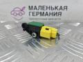 датчик удара Volkswagen Passat CC 1 поколение [рестайлинг] 2013, 2.0 л., CCZB, бензин, робот, z2/h5x синий металлик, седан, передний привод, правый руль, 8K0973323S, 5N0959351B - фото №3