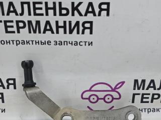 кронштейн глушителя Mercedes-Benz A-Класс W176 2013, 2.0 л., M 270.920, бензин, робот, серый, хетчбэк 5 дв., передний привод, правый руль, A2701420240
