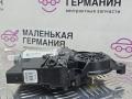 моторчик стеклоподъемника задний правый Volkswagen Golf GTI 6 поколение 2011, 2.0 л., CCZB, бензин, робот, b4/b9a белый, хетчбэк 5 дв., передний привод, правый руль, 5K0959704D, 5K0959795 - фото №7