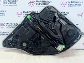 стеклоподъемник задний правый Mercedes-Benz C-Класс W205/S205/C205 2014, 2.0 л., M 274.920, бензин, АКПП, белый, седан, задний привод, правый руль, A0997660500, A2057307804