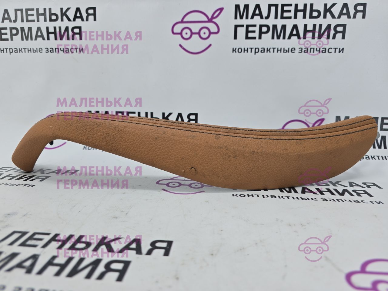 накладка на ручку BMW 5 серия G30/G31 G30 2019, 4.4 л., N63 B44 C, бензин, АКПП, carbonschwarz metallic (416), седан, полный привод, 51417491856, 7491856 - фото №1