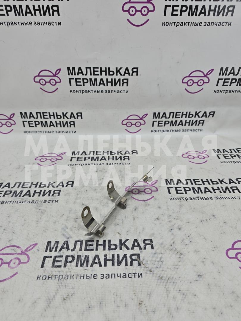 кронштейн (крепление) BMW Z4 E85 2004, 3.0 л., M54 B30 (306S3), бензин, робот, titansilber metallic (354), кабриолет, 11787507670, 7507670 - фото №1