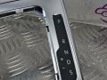 рамка обрамление кулисы Volkswagen Passat CC 1 поколение [рестайлинг] 2013, 2.0 л., CCZB, бензин, робот, z2/h5x синий металлик, седан, передний привод, правый руль, 3AC713203E - фото №3