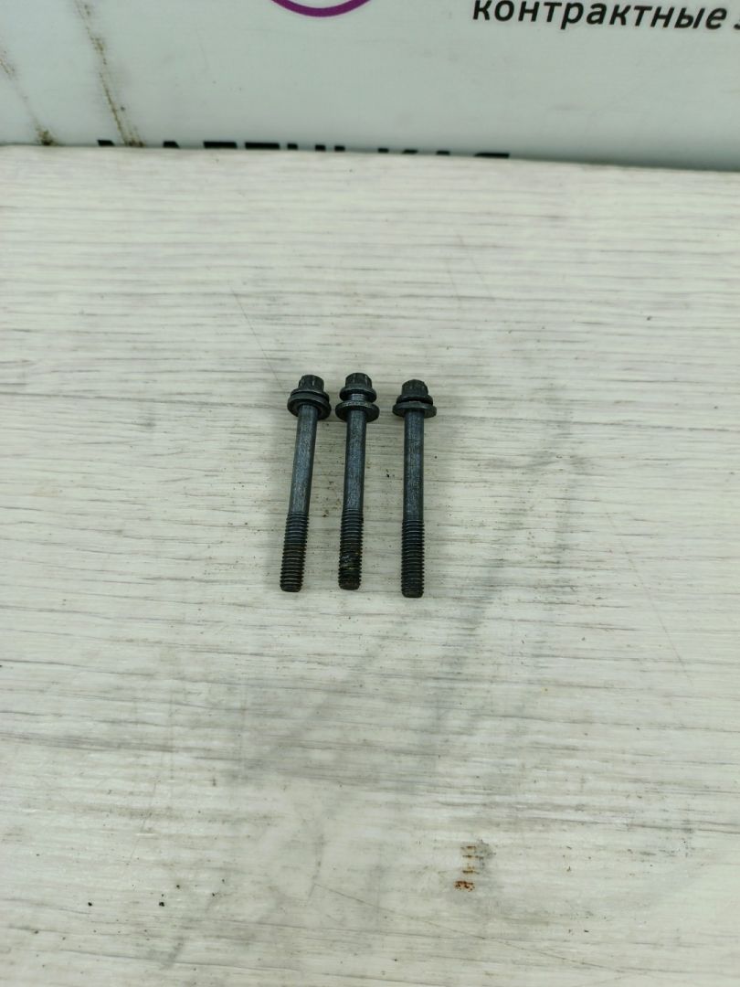 болт BMW 5 серия F07/F10/F11 F10 2011, 2.0 л., N47 D20 C, дизель, АКПП, седан, полный привод, 07129907128, 9907128 - фото №1