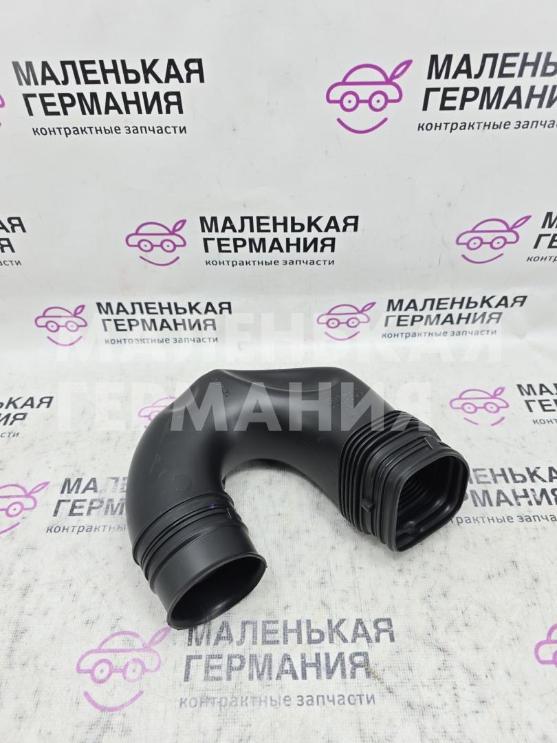 патрубок воздушного фильтра Volkswagen Golf GTI 6 поколение 2011, 2.0 л., CCZB, бензин, робот, b4/b9a белый, хетчбэк 5 дв., передний привод, правый руль, 1K0129618CA - фото №1