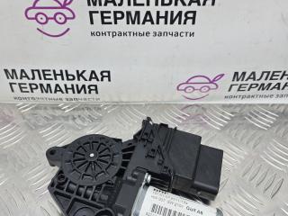 моторчик стеклоподъемника задний правый Volkswagen Golf GTI 6 поколение 2011, 2.0 л., CCZB, бензин, робот, b4/b9a белый, хетчбэк 5 дв., передний привод, правый руль, 5K0959704D, 5K0959795
